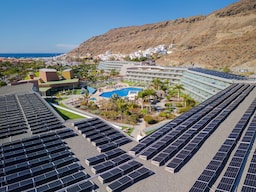 Radisson Blu Resort and Spa, Gran Canaria Mogan - Solar Panels