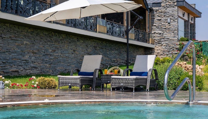 Radisson Blu Resort and Spa, Korek Mountain - Pool - outdoor