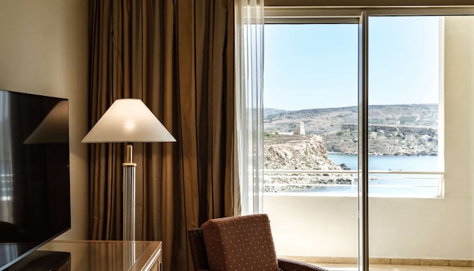 Radisson Blu Resort & Spa, Malta Golden Sands - Guest Room