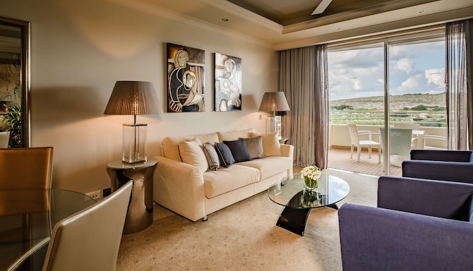Radisson Blu Resort & Spa, Malta Golden Sands - Guest Room