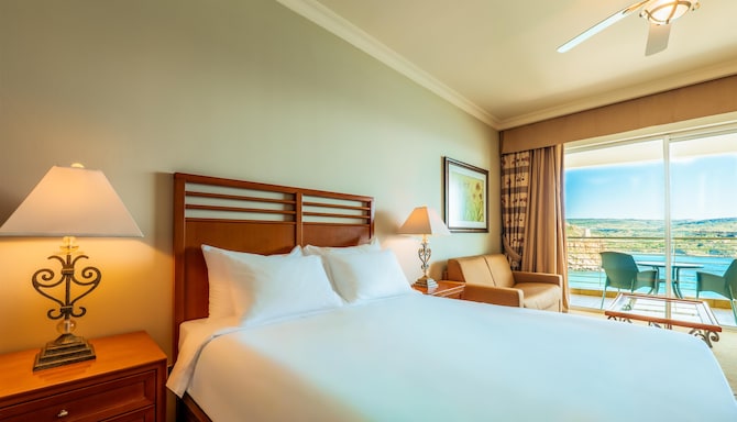 Radisson Blu Resort & Spa, Malta Golden Sands - Superior Room Sea View