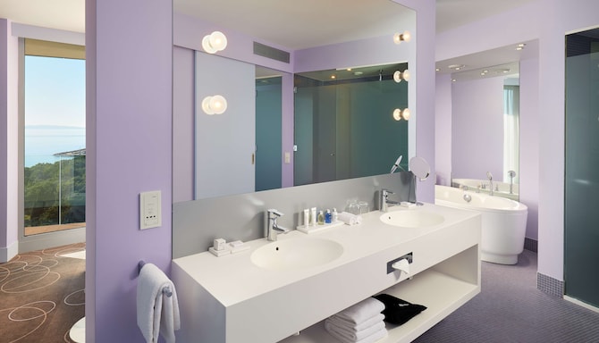 Radisson Blu Resort & Spa, Split - Superior Suite - Sea View and Balcony