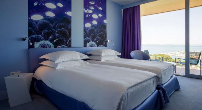 Beachfront Hotel Rooms & Suites - Radisson Blu Resort & Spa, Split
