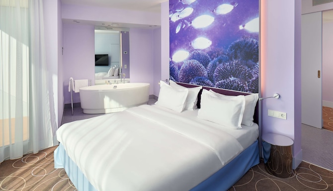 Radisson Blu Resort & Spa, Split - Superior Suite - Sea View and Balcony