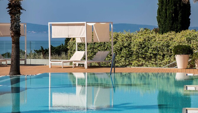 Radisson Blu Resort and Spa, Split - Outdoor Pool