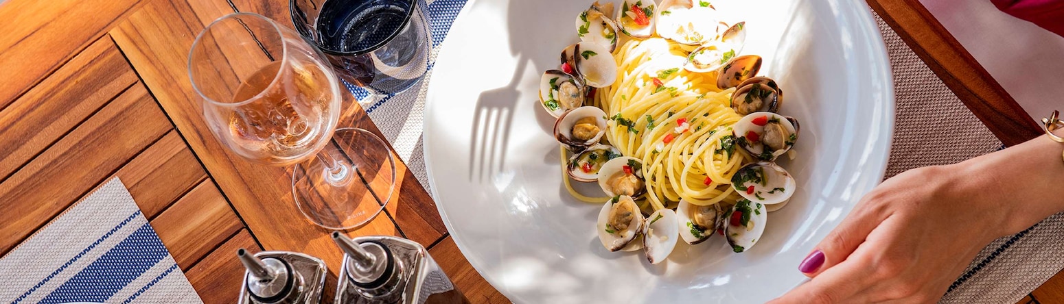 Radisson Blu Resort and Spa, Split - Mistral Bar and Restaurant food