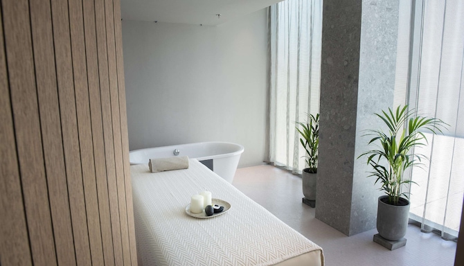 Radisson Blu Resort and Spa, Split - Spalato Spa - Treatment Room