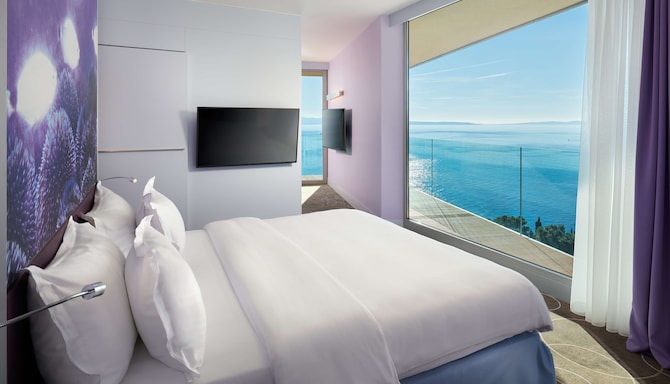 Radisson Blu Resort & Spa, Split - Superior Suite - Sea View & Balcony