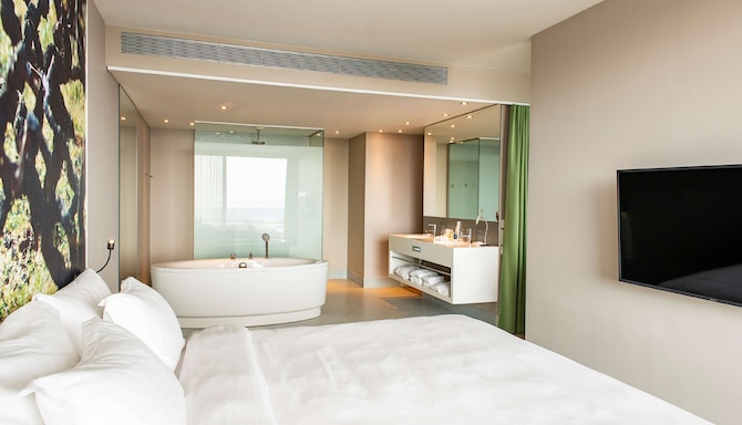 Radisson Blu Resort Spa, Split - Junior Suite - Sea View and Balcony