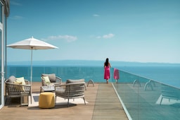 Radisson Blu Resort and Spa, Split - Penthouse Suite Guest on Terrace