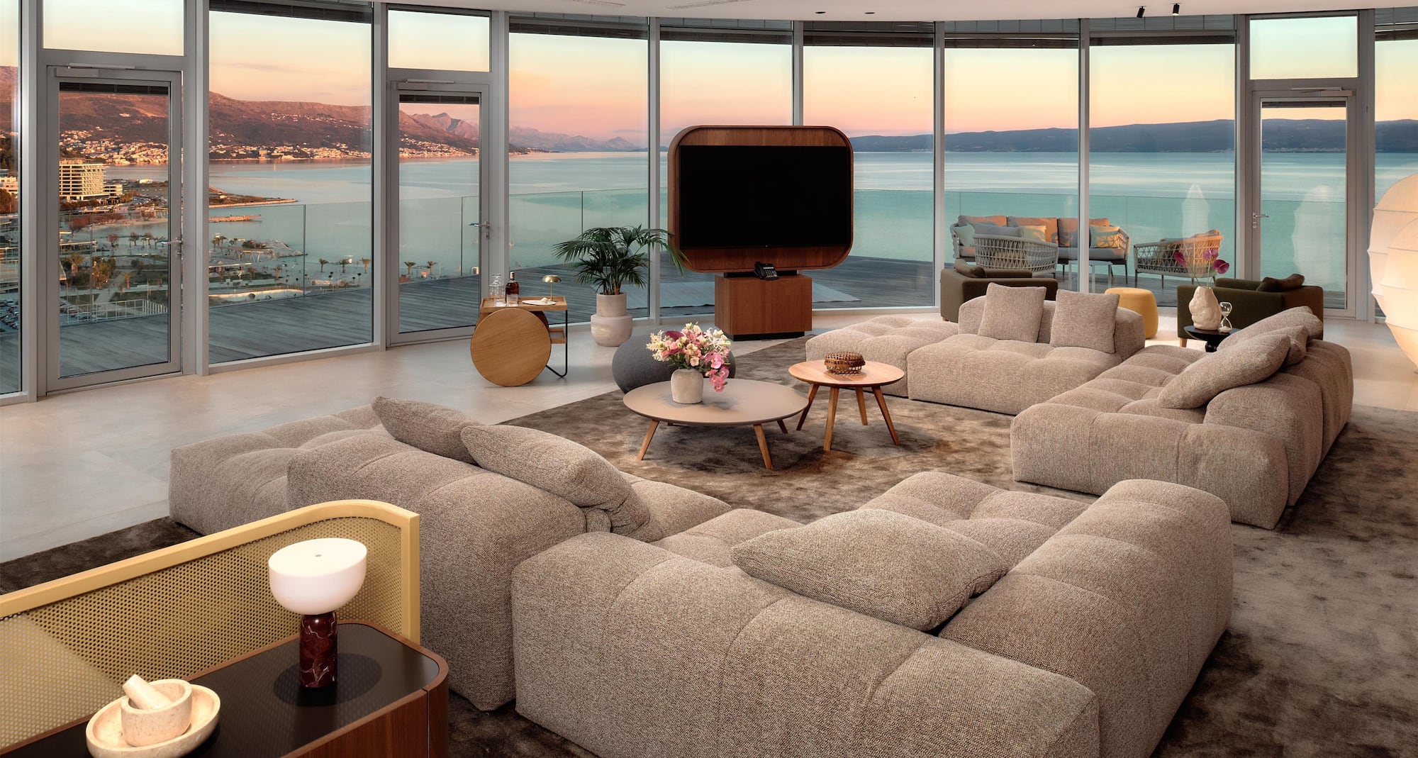 Radisson Blu Resort and Spa, Split - Penthouse Suite Living Room