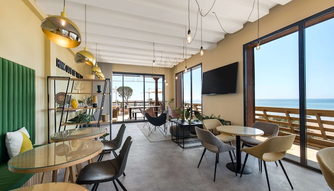 Co-working space