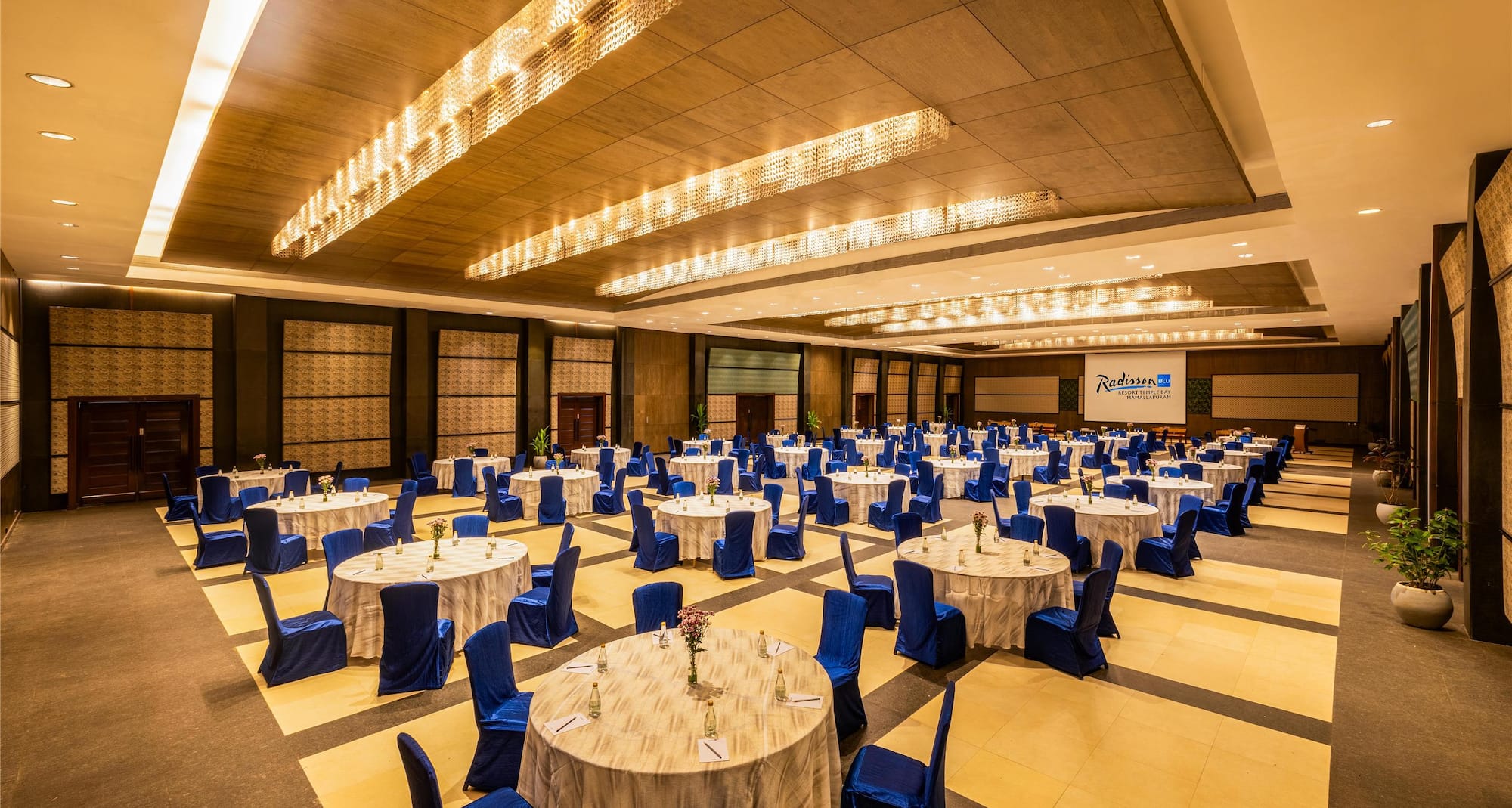 Radisson Blu Resort Temple Bay Mamallapuram - Ballroom