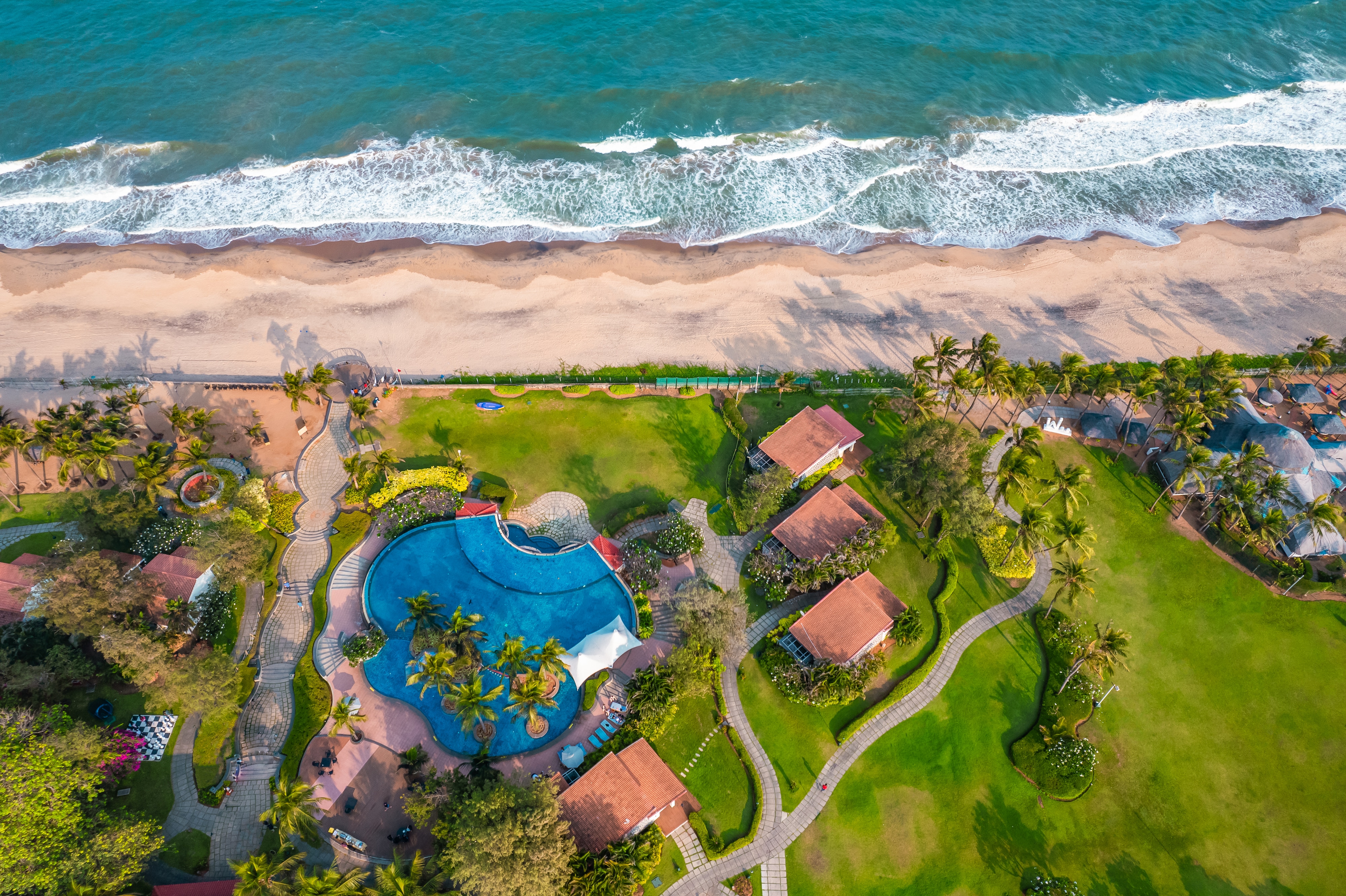 Radisson Blu Resort Temple Bay Mamallapuram - Radisson Blu Resort Temple Bay New Video