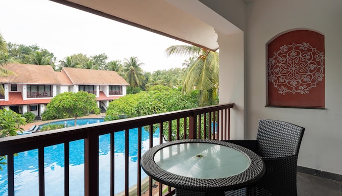 Radisson Blu Resort Temple Bay Mamallapuram - Pool View Chalet