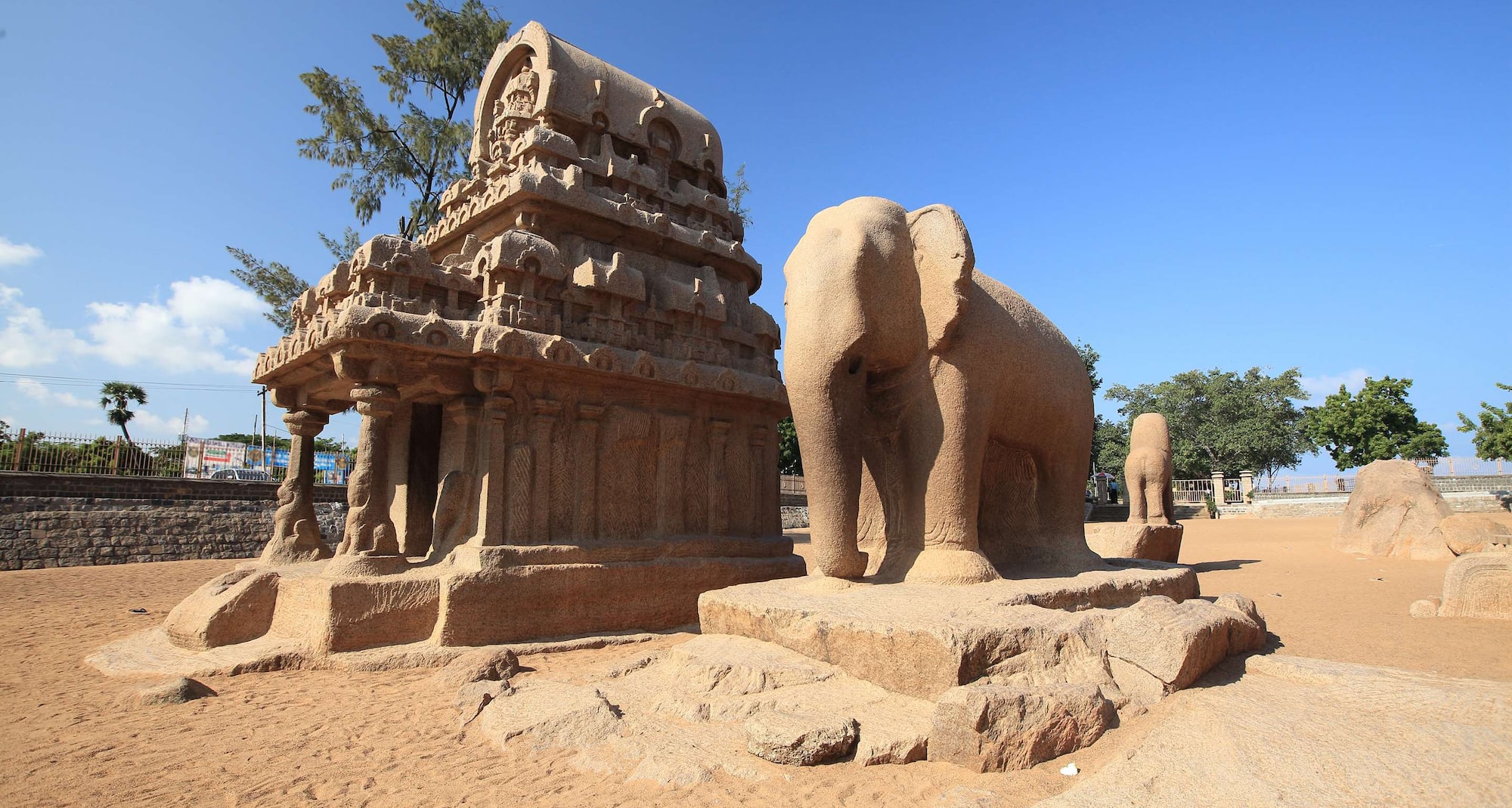 Radisson Blu Resort Temple Bay Mamallapuram - Discover Mamallapuram’s five chariots of devotion and design