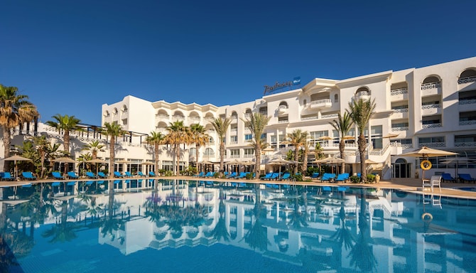 Radisson Blu Resort & Thalasso, Hammamet - Pool