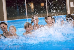 Radisson Blu Resort, Trysil - Surfer s Bay pool