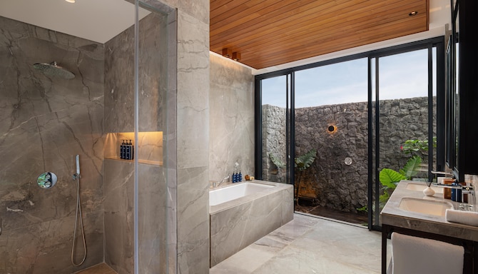 Radisson Blu Resort & Villas, Bali Uluwatu - Two Bedroom Villa with Pool Ocean View