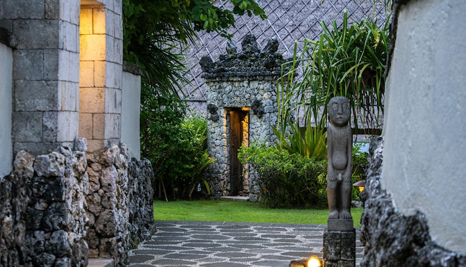 Radisson Blu Resort & Villas, Bali Uluwatu - Two Bedroom Cliff Villa with Pool Access