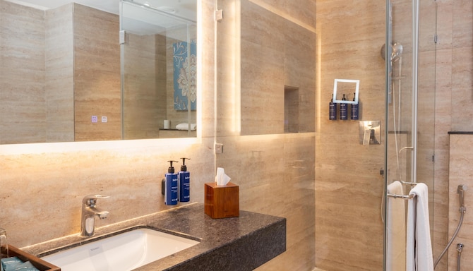 Radisson Blu Resort, Visakhapatnam - Room
