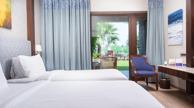 Radisson Blu Resort, Visakhapatnam - Superior Room - Ocean View