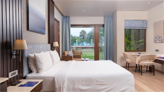 Radisson Blu Resort, Visakhapatnam - Superior Room with Garden View