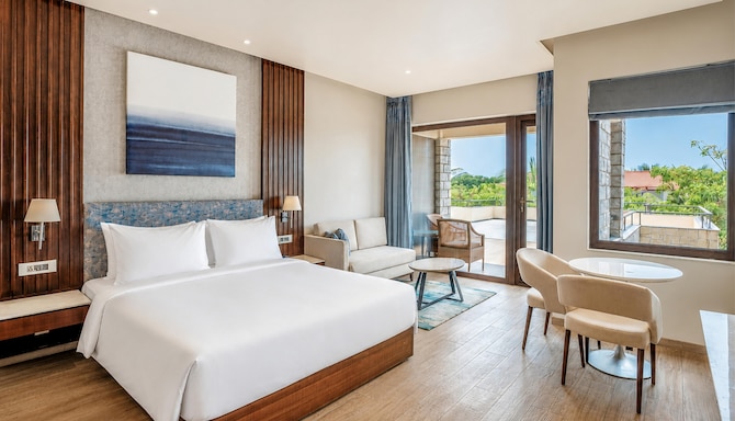 Radisson Blu Resort, Visakhapatnam - Executive Room