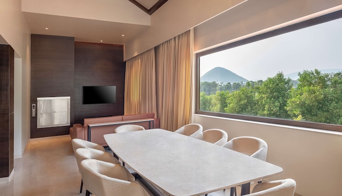 Radisson Blu Resort, Visakhapatnam - Haveli Suite dining area