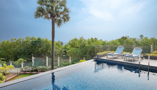Radisson Blu Resort, Visakhapatnam - Haveli Suite private pool
