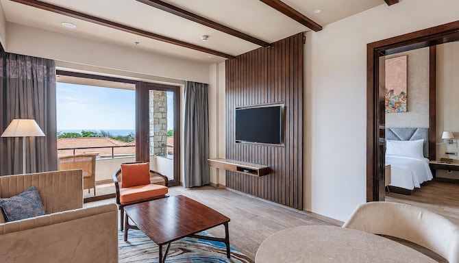 Radisson Blu Resort, Visakhapatnam - Garden Villa - Suite Living Room