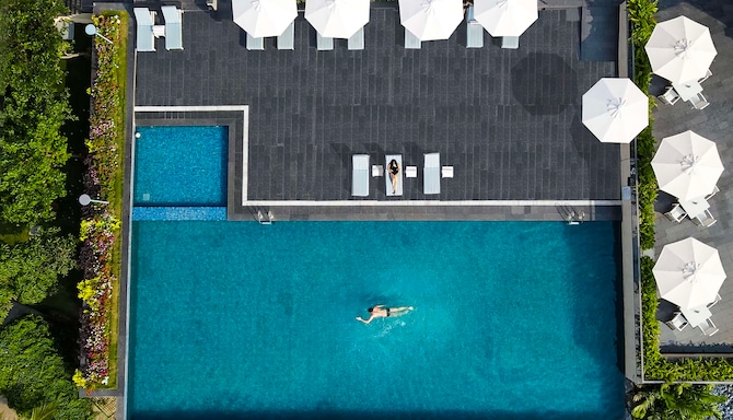 Radisson Blu Resort, Vishakhapatnam - Pool