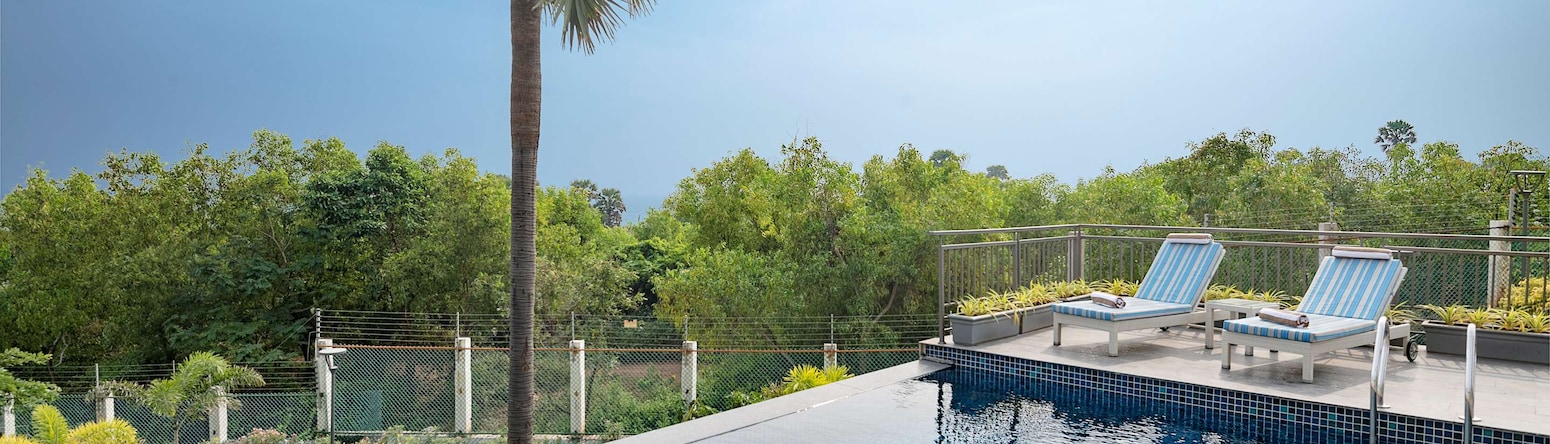 Radisson Blu Resort, Vishakhapatnam - Haveli Suite private pool