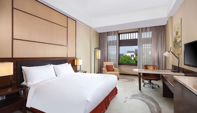Radisson Blu Resort, Wetland Park Wuxi - Business King Room