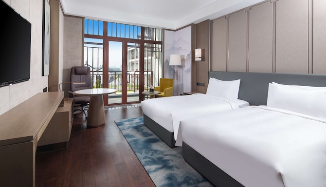 Radisson Blu Resort, Wetland Park Wuxi - Deluxe Room with twin beds