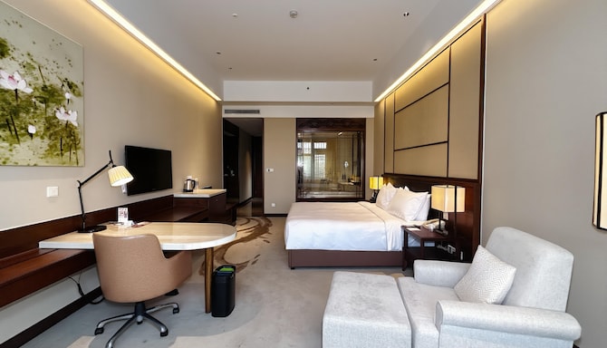 Radisson Blu Resort, Wetland Park Wuxi - Superior Room