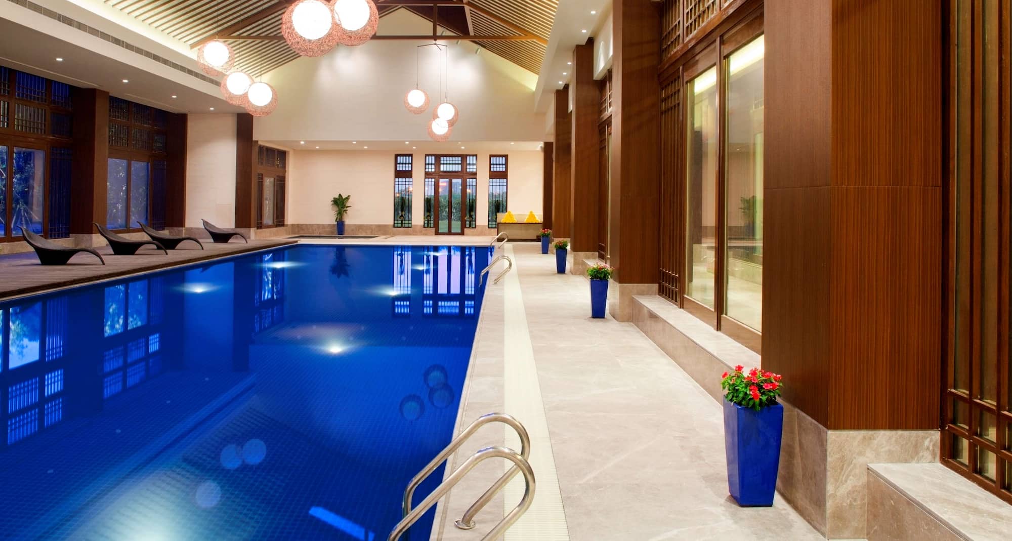 Radisson Blu Resort, Wetland Park Wuxi - 泳池景观