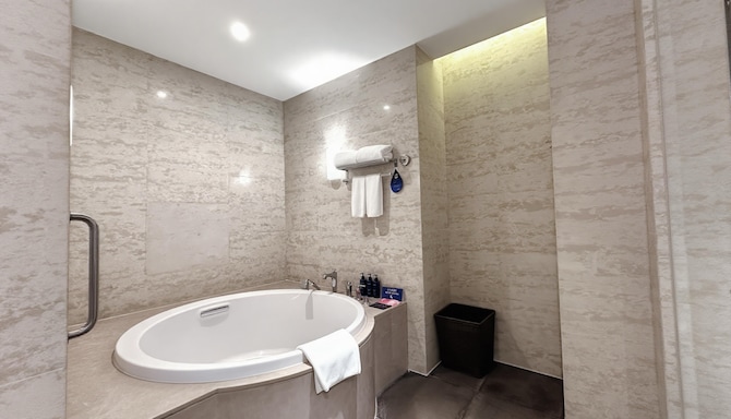 Radisson Blu Resort, Wetland Park Wuxi - Junior Suite