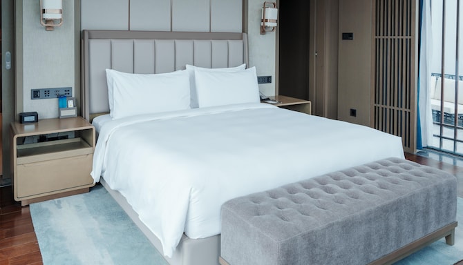 Radisson Blu Resort, Wetland Park Wuxi - Executive Suite