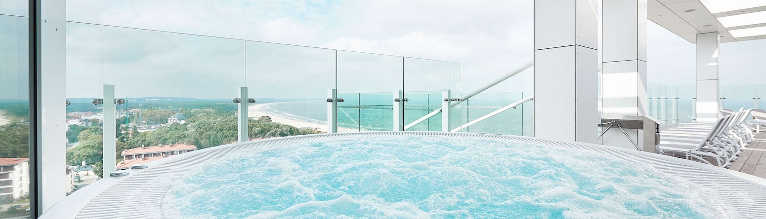 Radisson Blu Resort, Swinoujscie - Sky Pool - wanna z hydromasażem