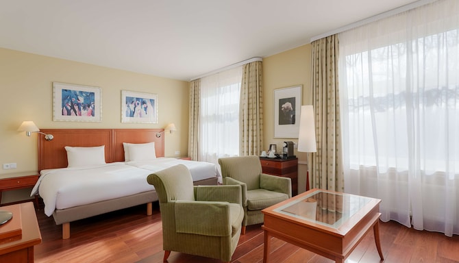 Radisson Blu Ridzene Hotel, Riga - Premium Room - Old Town view