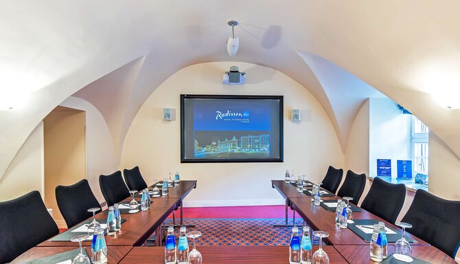 Radisson Blu Royal Astorija Hotel, Vilnius – Tagungsraum Arija