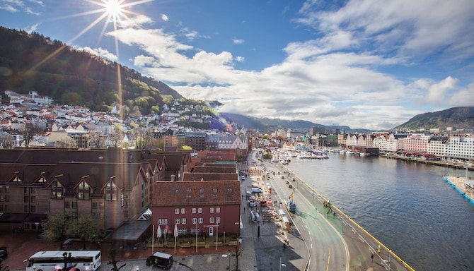 Radisson Blu Royal Hotel, Bergen, A Verified Net Zero Hotel - City River