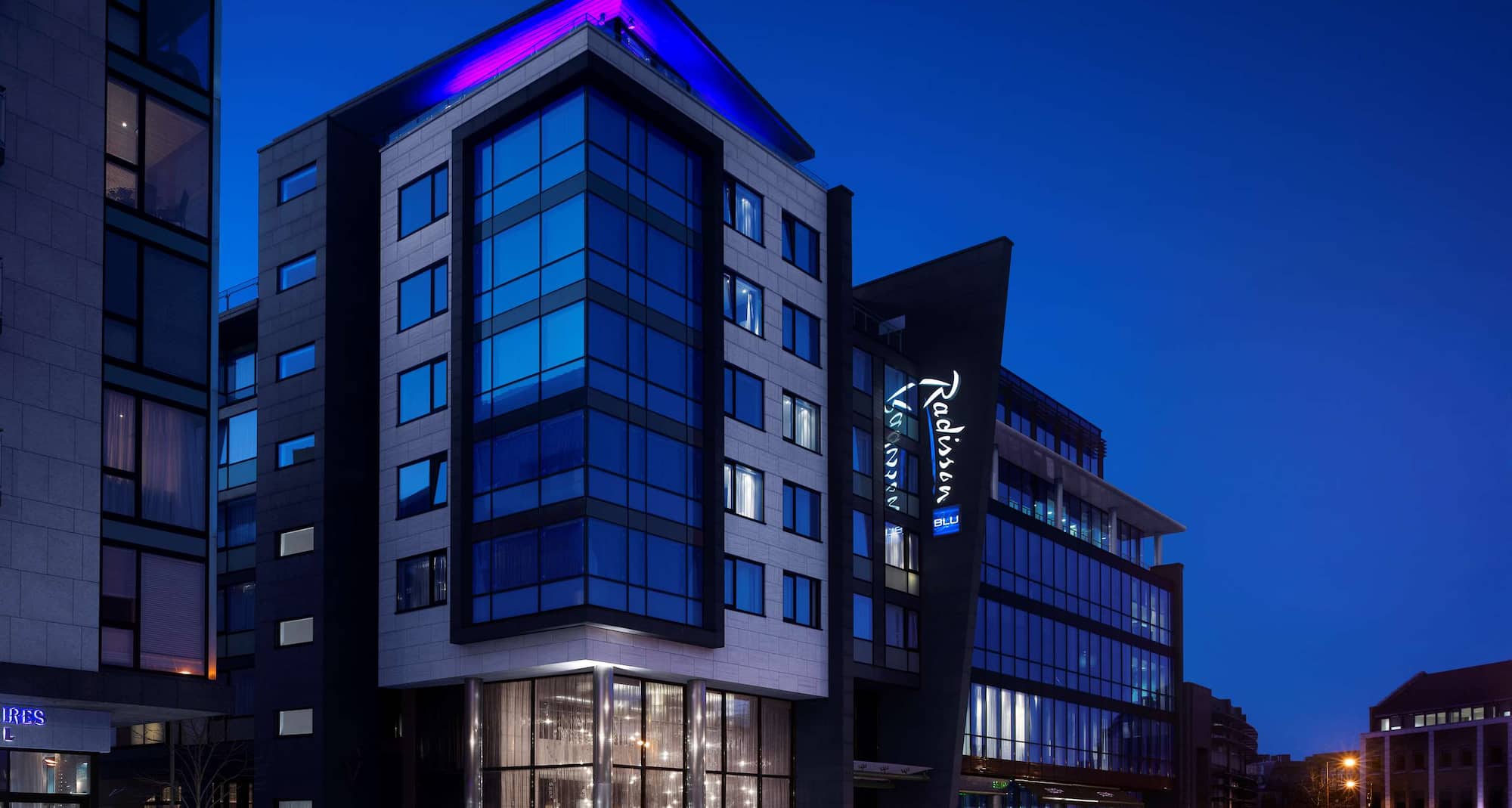 Radisson Blu Royal Hotel, Dublin – Außenansicht des Hotels