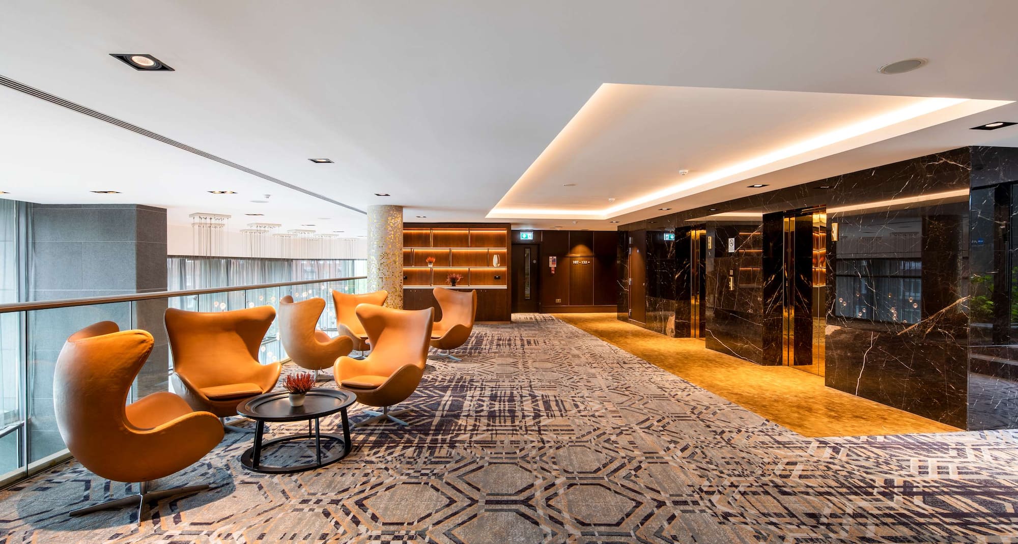 Radisson Blu Royal Hotel, Dublin - 1st floor mezzanine