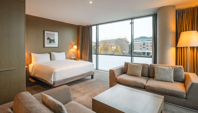 Radisson Blu Royal Hotel, Dublin - Junior Suite