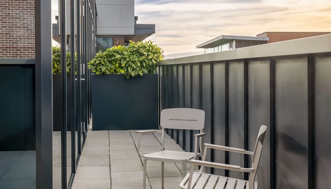 Radisson Blu Royal Hotel, Dublin - Junior Suite with Balcony