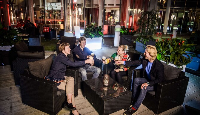Radisson Blu Royal Hotel, Helsinki - Bar Grill It! Terrace Autumn