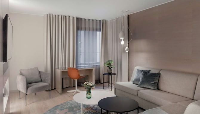 Radisson Blu Royal Hotel, Helsinki - Executive Suite living room