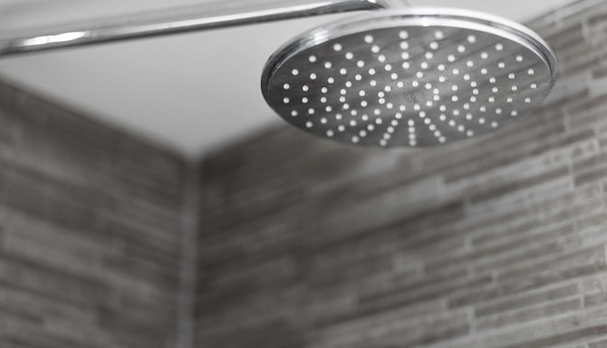 Radisson Blu Royal Viking Hotel, Stockholm, A Verified Net Zero Hotel - Rooms shower
